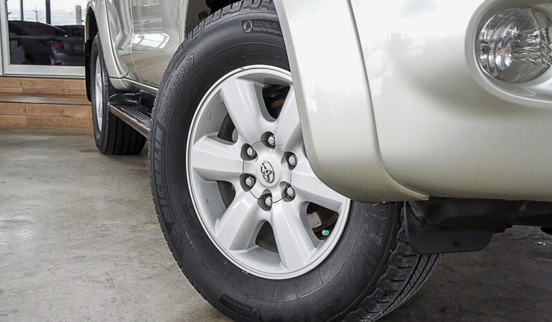 
								TOYOTA FORTUNER 3.0 V 2WD /AT 2011 full									