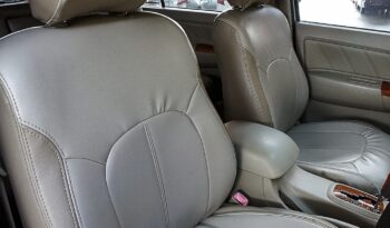 
									TOYOTA FORTUNER 3.0 V 2WD /AT 2011 full								