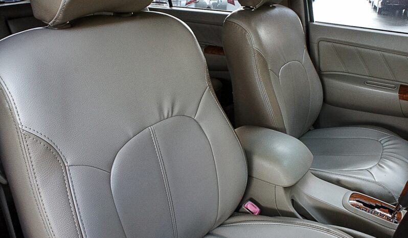 
								TOYOTA FORTUNER 3.0 V 2WD /AT 2011 full									