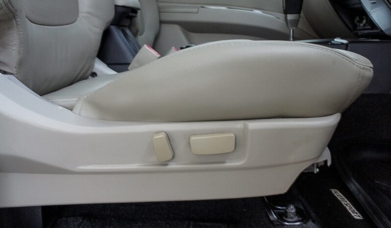 
								MITSUBISHI PAJERO SPORT 2.5 GT 2WD /AT 2010 full									