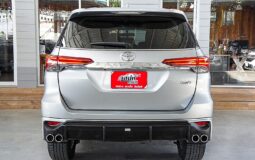 TOYOTA FORTUNER 2.4 V 2WD /AT 2016