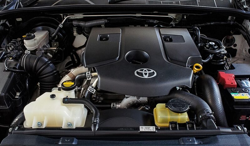 
								TOYOTA FORTUNER 2.4 V 2WD /AT 2016 full									