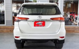 TOYOTA FORTUNER 2.4 V 2WD /AT 2016