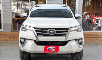 
									TOYOTA FORTUNER 2.4 V 2WD /AT 2016 full								