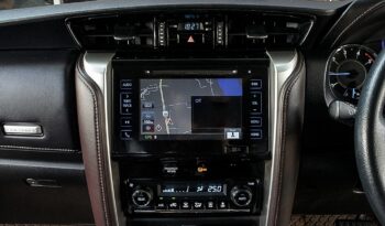 
									TOYOTA FORTUNER 2.4 V 2WD /AT 2016 full								