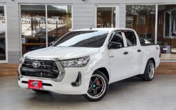 TOYOTA REVO 2.4 ENTRY Z-EDITION DOUBLECAB /MT 2021