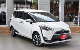 TOYOTA SIENTA 1.5 V /AT 2017