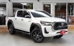 TOYOTA REVO 2.4 ENTRY PRERUNNER DOUBLECAB /MT 2022
