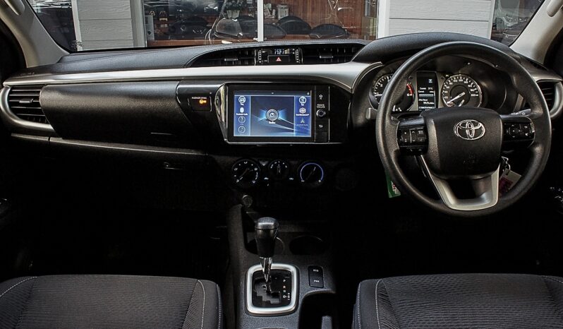 
								TOYOTA REVO 2.4 ENTRY SMARTCAB PRERUNNER /AT 2022 full									